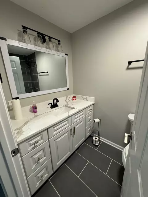 106 Circle Dr E, Montgomery, IL 60538 photo 8