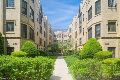922 Judson Ave #B, Evanston, IL 60202