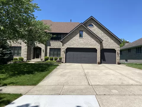 351 Donna Ln, Bloomingdale, IL 60108