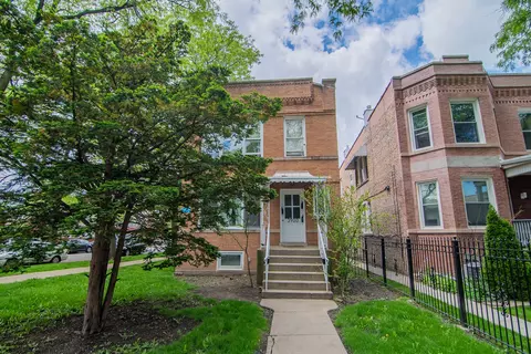 3900 N Sawyer Ave, Chicago, IL 60618