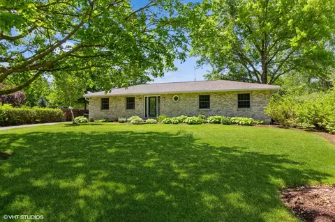 176 Tuma Rd, Yorkville, IL 60560