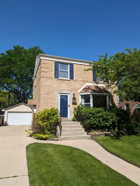 18 S Ridge Ave, Arlington Heights, IL 60005