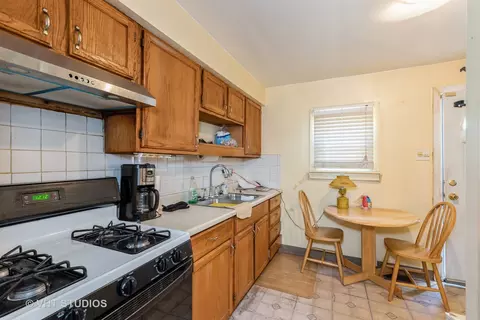 628 E 90th Pl, Chicago, IL 60619 photo 4
