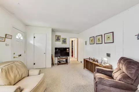 Other - 2124 Nimitz Dr, Des Plaines, IL 60018 photo 2 of 15