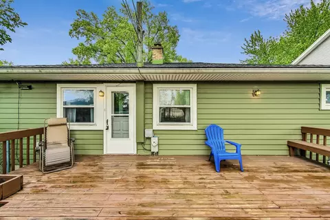 Exterior - 2124 Nimitz Dr, Des Plaines, IL 60018 photo 5 of 13