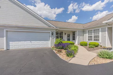 12648 Rock Island Trl, Huntley, IL 60142