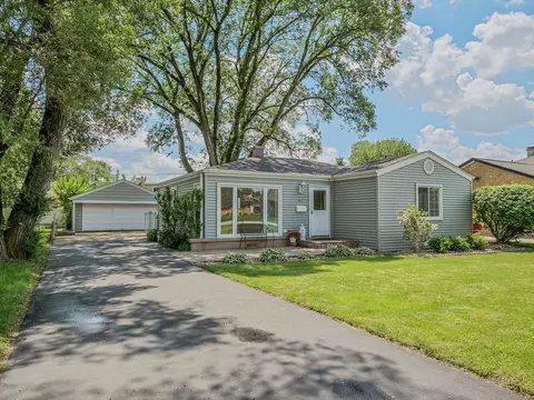 47 Franklin Dr, Northlake, IL 60164