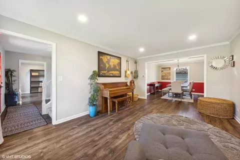 1275 Windemere Ave, Naperville, IL 60564 photo 3