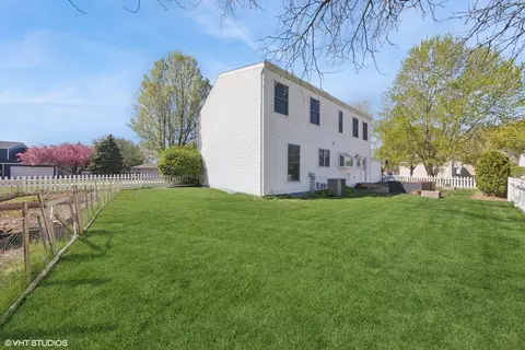 1275 Windemere Ave, Naperville, IL 60564 photo 28