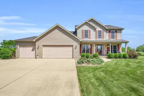 113 Kite Ct, Le Roy, IL 61752