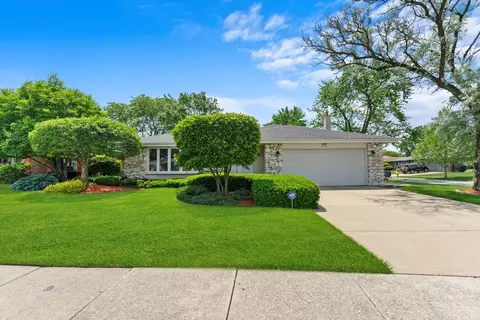 7645 Sequoia Ct, Orland Park, IL 60462