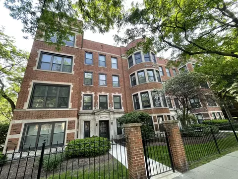 4121 N Sheridan Rd #1S, Chicago, IL 60613
