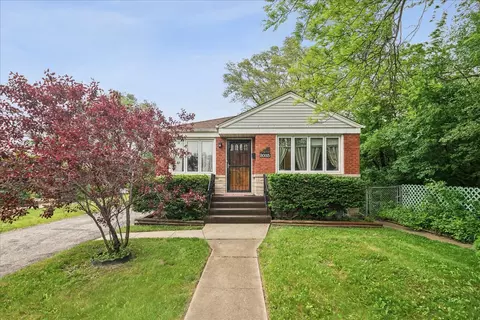 2035 Herbert Ave, Berkeley, IL 60163