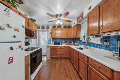 2035 Herbert Ave, Berkeley, IL 60163 photo 9
