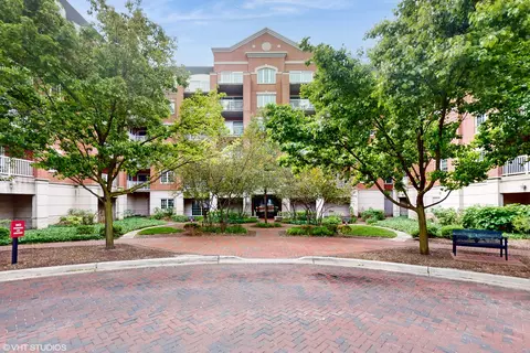 4811 N Olcott Ave #616, Harwood Heights, IL 60706