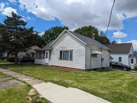 Other - 734 E Illinois St, Freeport, IL 61032 photo 4 of 4