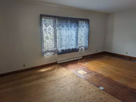 Living - 734 E Illinois St, Freeport, IL 61032 photo 2 of 2