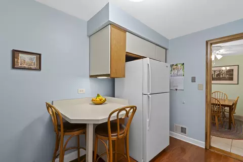 1122 N Harlem Ave #B, River Forest, IL 60305 photo 7