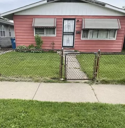 15131 6th Ave, Phoenix, IL 60426