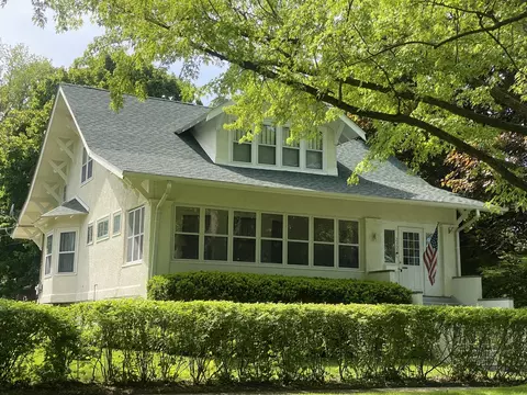 2300 Elisha Ave, Zion, IL 60099