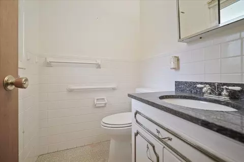 Bath - 114 Gladys Dr, Normal, IL 61761 photo 1 of 2