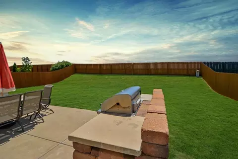 Exterior - 1711 Flagstone Dr, Normal, IL 61761 photo 4 of 6