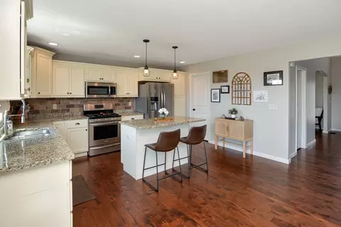 Kitchen - 1711 Flagstone Dr, Normal, IL 61761 photo 5 of 8