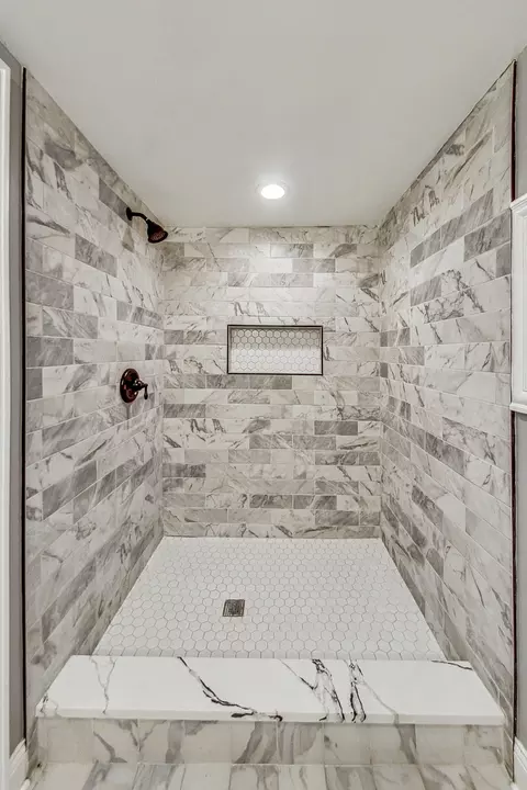 7951 S Maryland Ave, Chicago, IL 60619 photo 37