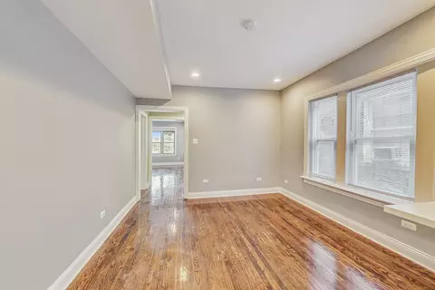 7951 S Maryland Ave, Chicago, IL 60619 photo 25