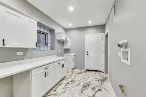 7951 S Maryland Ave, Chicago, IL 60619 photo 7