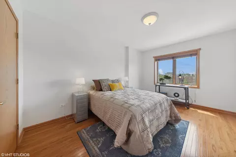 Bedroom - 1349 E Washington St #604A, Des Plaines, IL 60016 photo 1 of 2
