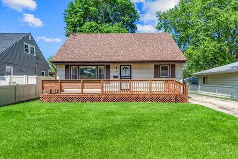 217 Saint Joseph Ave, Joliet, IL 60436