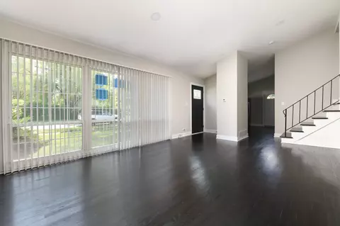 Living - 3402 Roesner Dr, Markham, IL 60428 photo 3 of 3