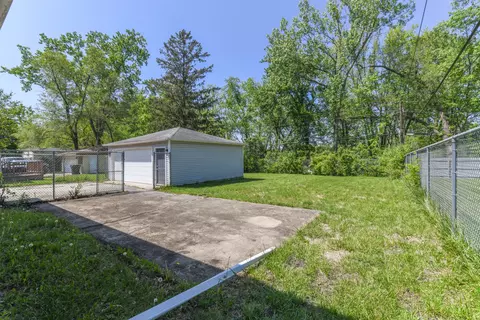 Exterior - 3402 Roesner Dr, Markham, IL 60428 photo 5 of 6