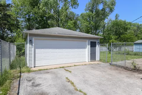 Exterior - 3402 Roesner Dr, Markham, IL 60428 photo 4 of 6