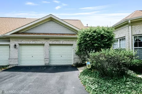 21513 W Juniper Ct, Plainfield, IL 60544