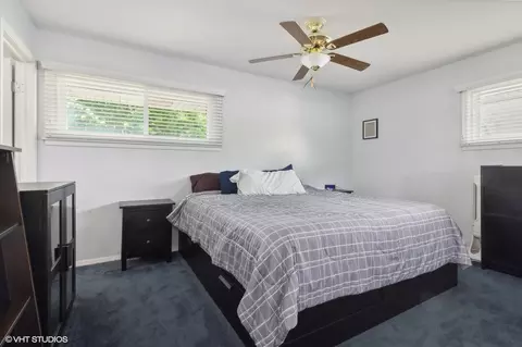 Bedroom - 16 Old Post Rd, Montgomery, IL 60538 photo 2 of 3