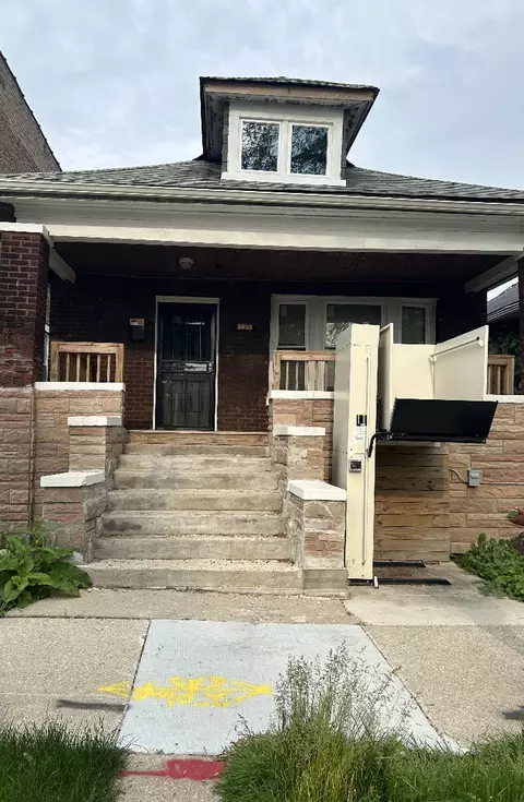 5655 S Artesian Ave, Chicago, IL 60629
