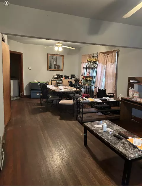 5655 S Artesian Ave, Chicago, IL 60629 photo 8