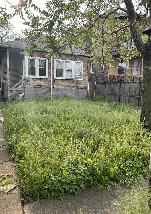 5655 S Artesian Ave, Chicago, IL 60629 photo 13