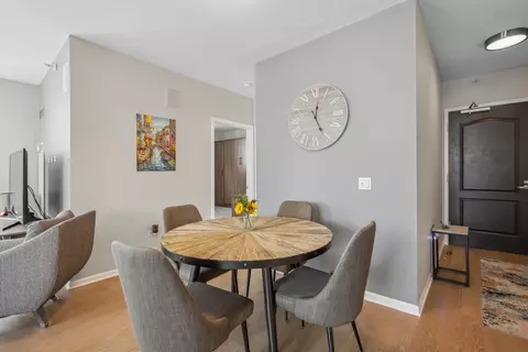 Dining - 600 N Dearborn St #1611, Chicago, IL 60654 photo 1 of 2