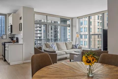 Living - 600 N Dearborn St #1611, Chicago, IL 60654 photo 4 of 4