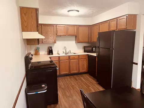 Kitchen - 2006 Tracy Dr #2, Bloomington, IL 61704 photo 3 of 3