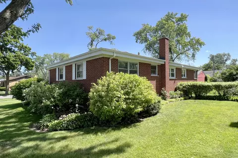 145 Harvard St, Des Plaines, IL 60016 photo 21