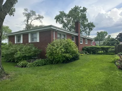 145 Harvard St, Des Plaines, IL 60016 photo 27