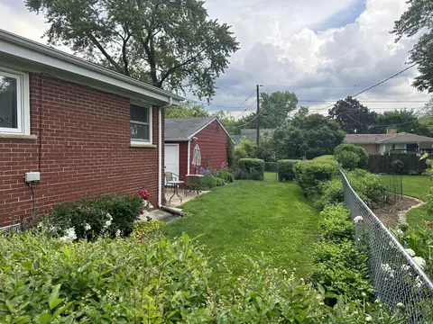 145 Harvard St, Des Plaines, IL 60016 photo 30