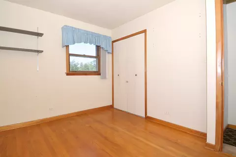 145 Harvard St, Des Plaines, IL 60016 photo 15