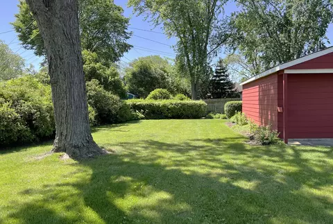 145 Harvard St, Des Plaines, IL 60016 photo 22