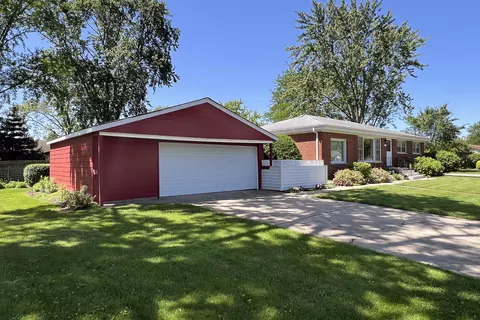 145 Harvard St, Des Plaines, IL 60016 photo 20