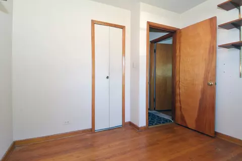 145 Harvard St, Des Plaines, IL 60016 photo 17